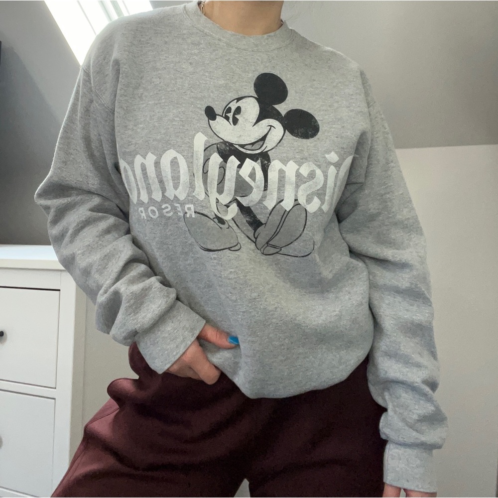 Disneyland Crewneck